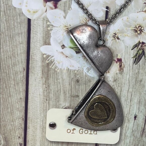 Demdaco Silver and Gold Tone Brass Heart Locket Necklace with Box - Picture 2 of 5